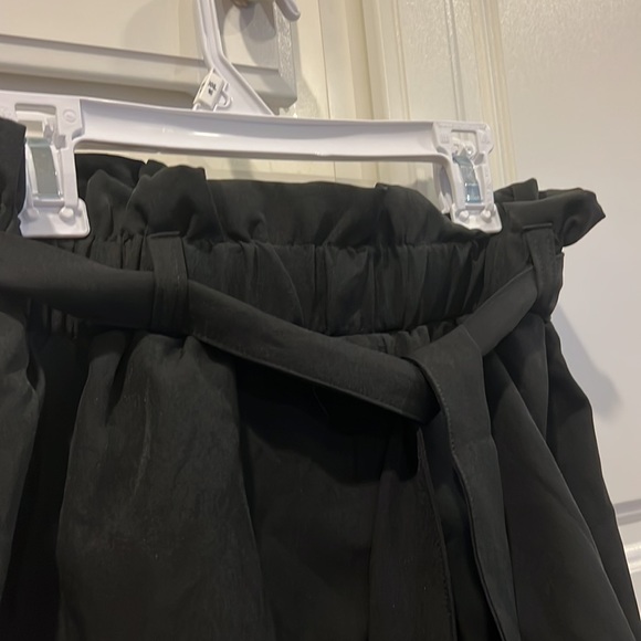 Francesca’s black tie shorts - Picture 4 of 8